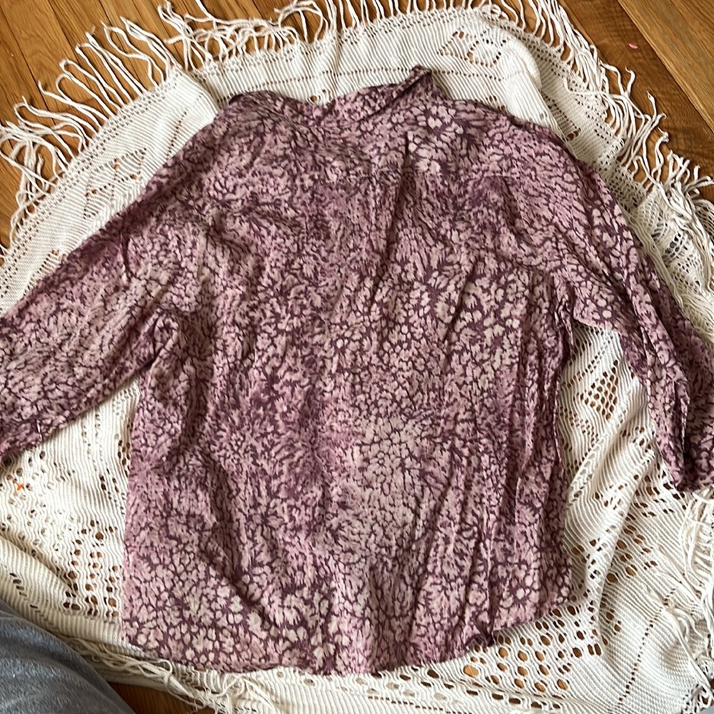 sheer button down - Picture 4 of 4